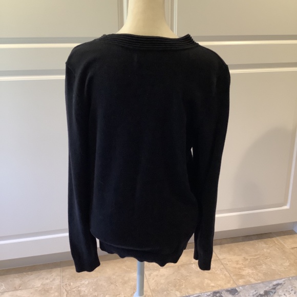 Croft and Barrow Size Medium Black - Picture 2 of 2